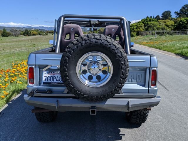 Ford Bronco 1973 image number 8