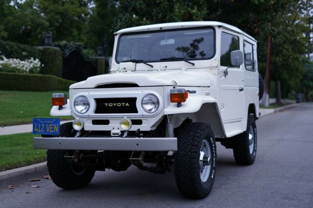 Toyota Land Cruiser 1978 image number 2