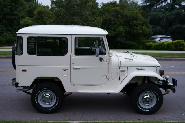 Toyota Land Cruiser 1978 image number 28