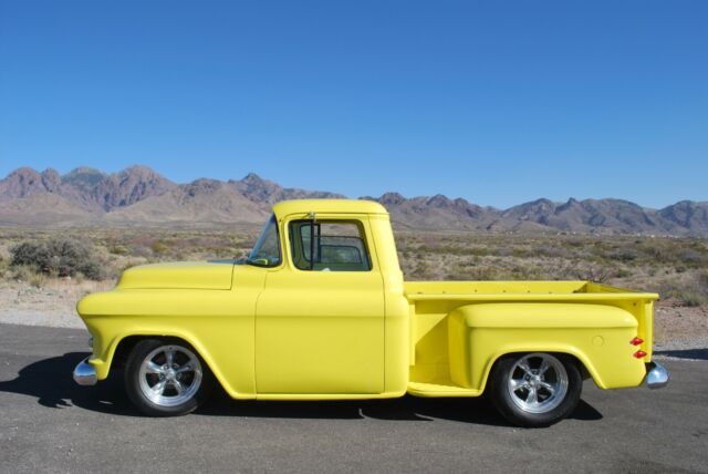 Chevrolet Pickup 1955 image number 18