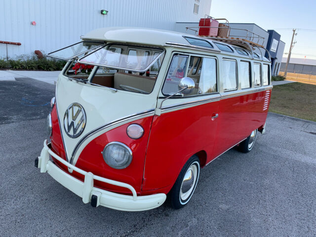 Volkswagen Bus/Vanagon 1964 image number 32