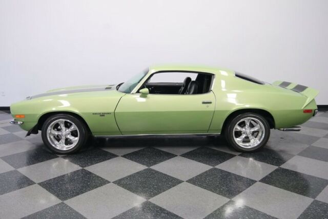 Chevrolet Camaro 1971 image number 2