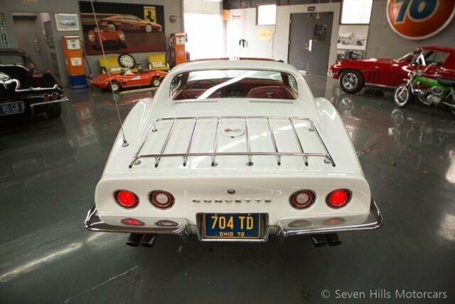 Chevrolet Corvette 1972 image number 25