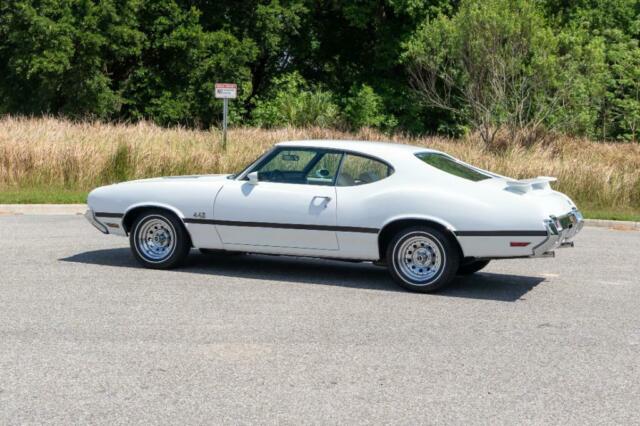 Oldsmobile 442 1971 image number 2