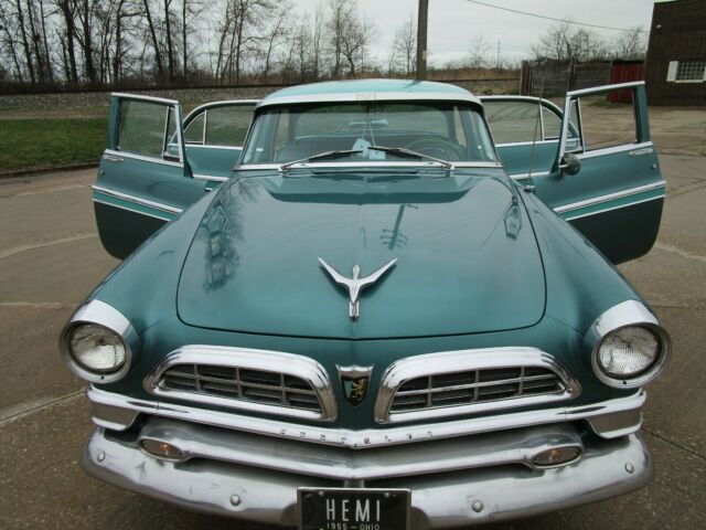 Chrysler New Yorker 1955 image number 0