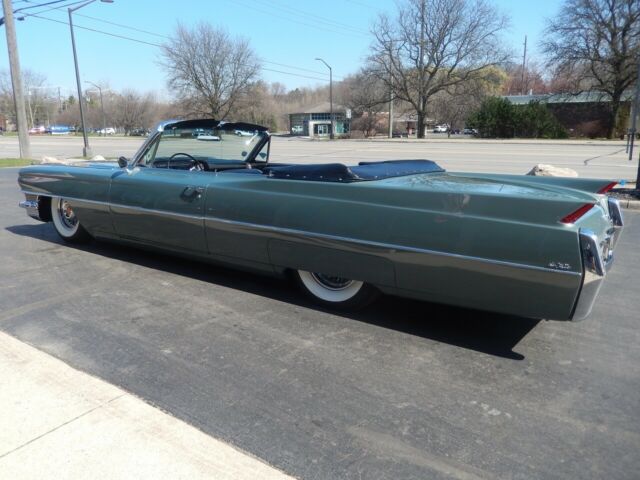 Cadillac DeVille 1964 image number 15