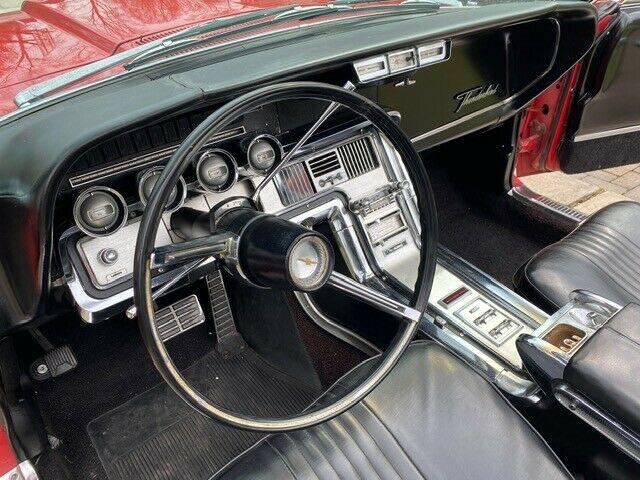 Ford Thunderbird 1964 image number 19