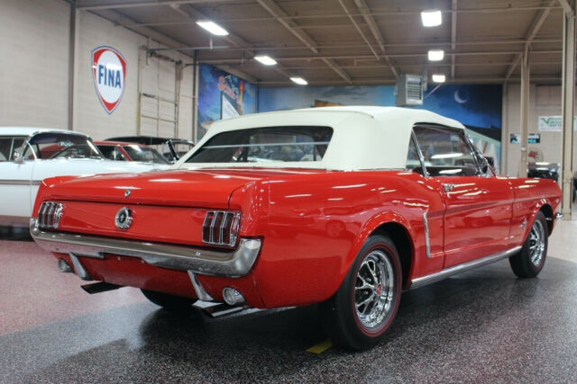 Ford Mustang 1965 image number 7