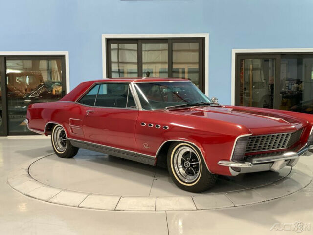 Buick Riviera 1963 image number 6