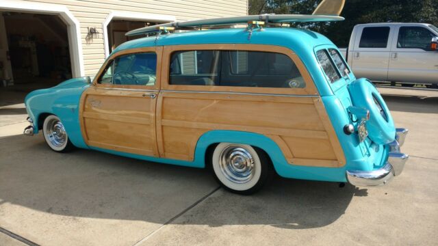 Ford Country Squire 1951 image number 2