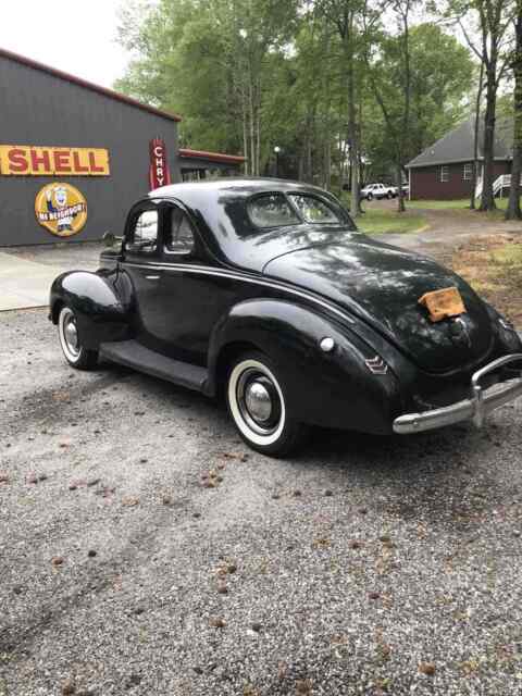 Ford Coupe 1940 image number 11