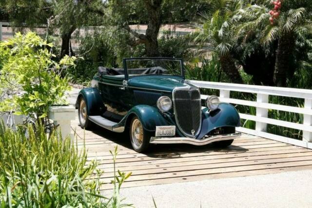 Ford Cabriolet 1934 image number 0