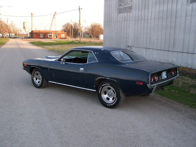 Plymouth Barracuda 1972 image number 17