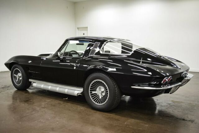 Chevrolet Corvette 1964 image number 26