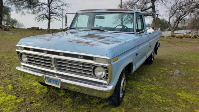 Ford F-250 1974 image number 2