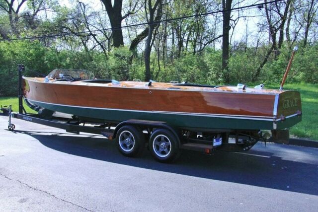 Hutchinson 28' Triple Cockpit Gentleman's Runabout 1934 image number 29