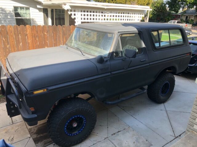 Ford Bronco 1978 image number 0