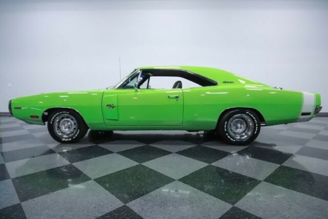 Dodge Charger 1970 image number 2