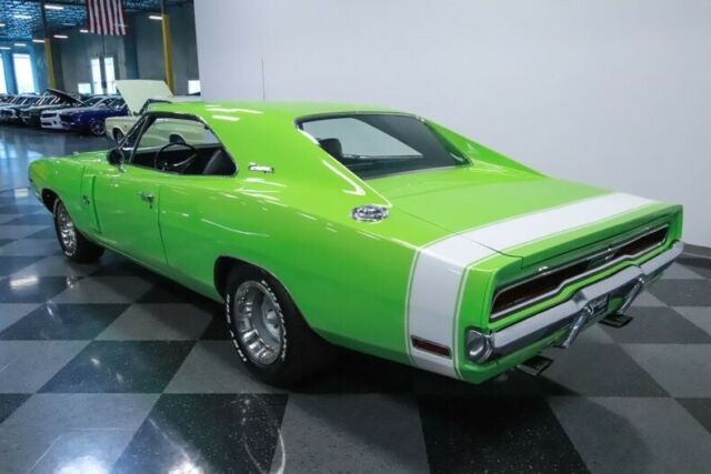 Dodge Charger 1970 image number 33