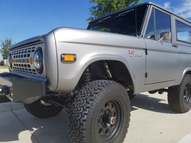 Ford Bronco 1974 image number 0