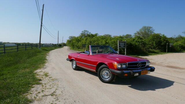 Mercedes-Benz 400-Series 1978 image number 5