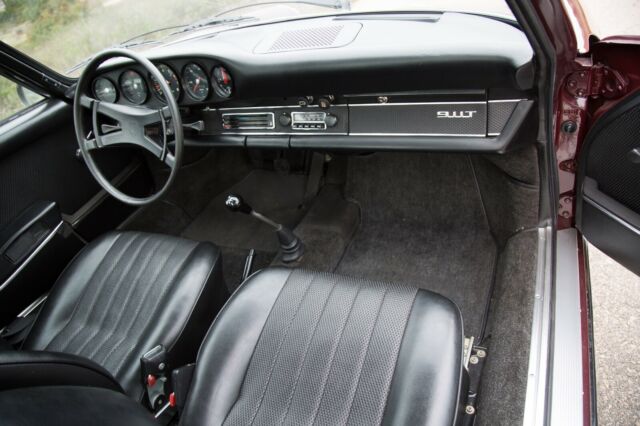 Porsche 911 1971 image number 37