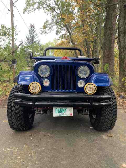 Jeep CJ-5 1977 image number 1