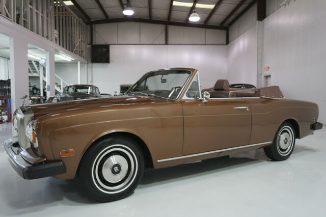 Rolls-Royce Corniche 1973 image number 0