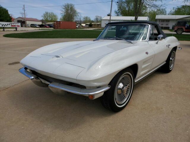 Chevrolet Corvette 1964 image number 0