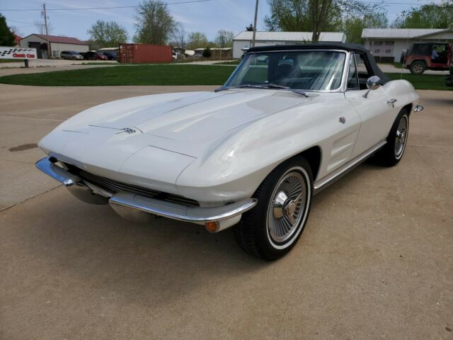 Chevrolet Corvette 1964 image number 1