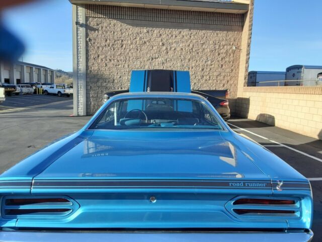 Plymouth Road Runner 1970 image number 2