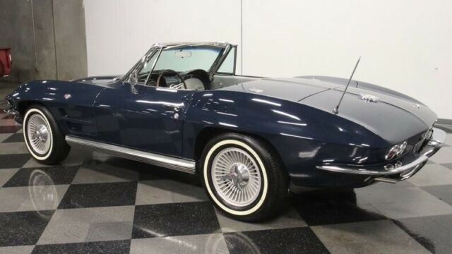 Chevrolet Corvette 1964 image number 32