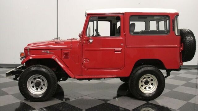 Toyota FJ Cruiser 1961 image number 26