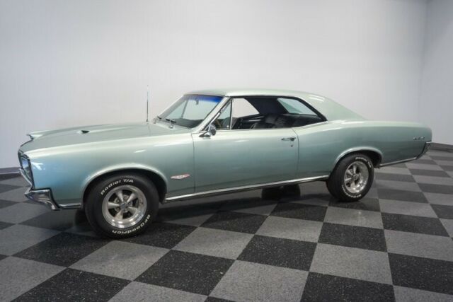 Pontiac GTO 1966 image number 30