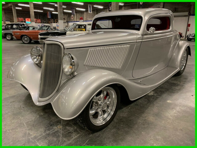 Ford CUSTOM COUPE 1933 image number 0