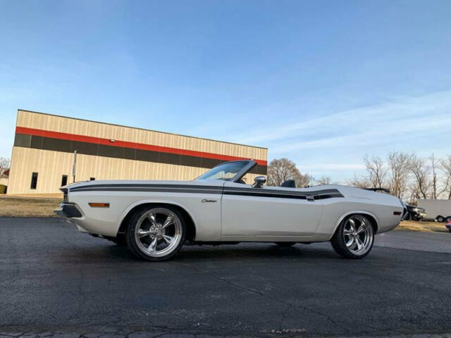 Dodge Challenger 1971 image number 1