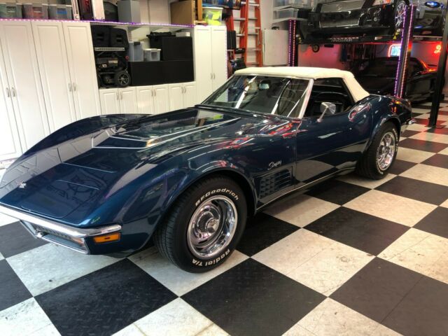 Chevrolet Corvette 1972 image number 6