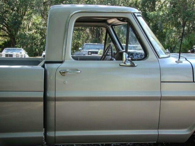 Ford F-100 1969 image number 16