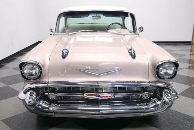 Chevrolet Bel Air/150/210 1957 image number 19