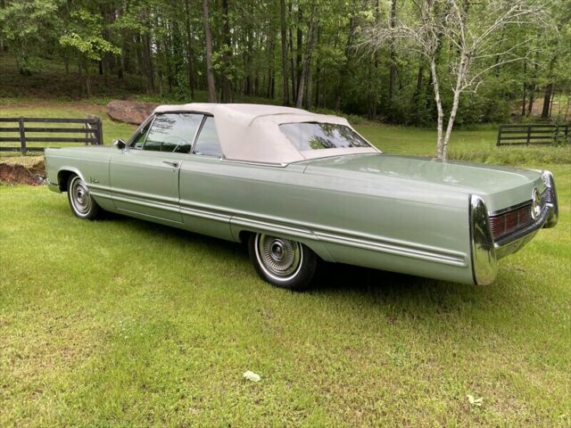 Chrysler Imperial 1967 image number 30