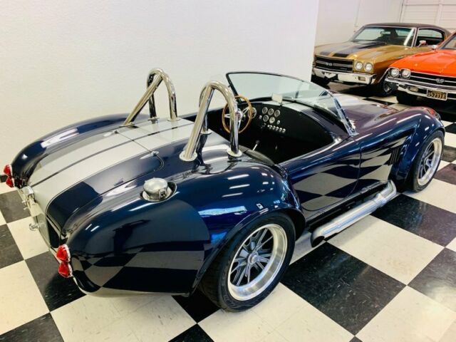 Shelby Cobra 1965 image number 17