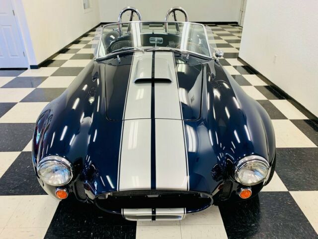 Shelby Cobra 1965 image number 2