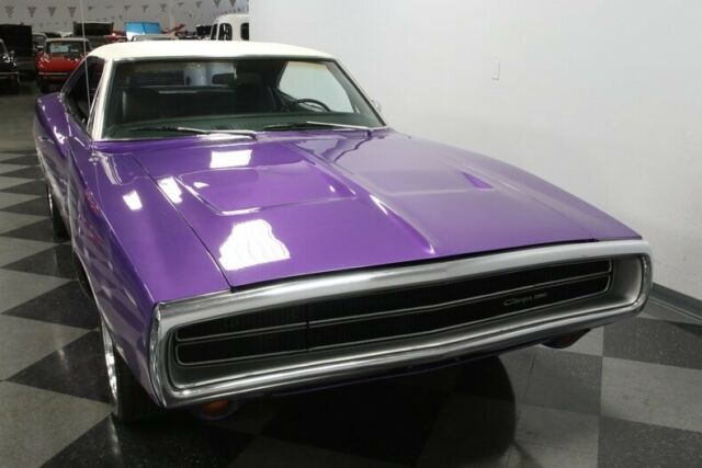 Dodge Charger 1970 image number 17