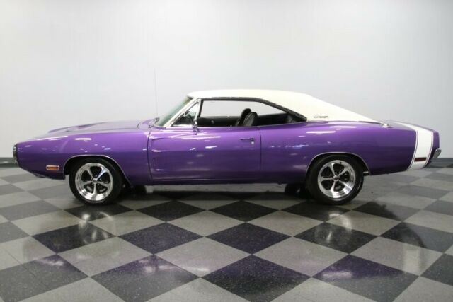 Dodge Charger 1970 image number 2