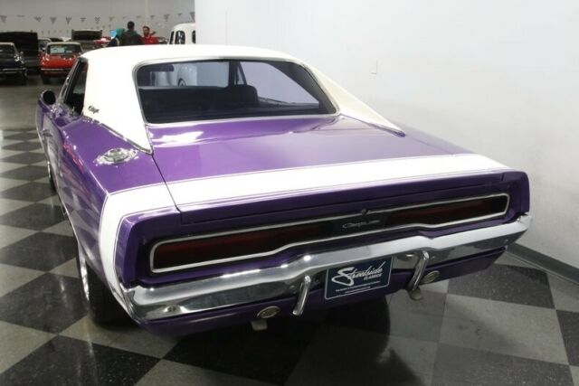 Dodge Charger 1970 image number 33