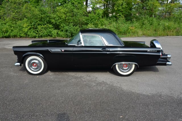 Ford Thunderbird 1955 image number 25