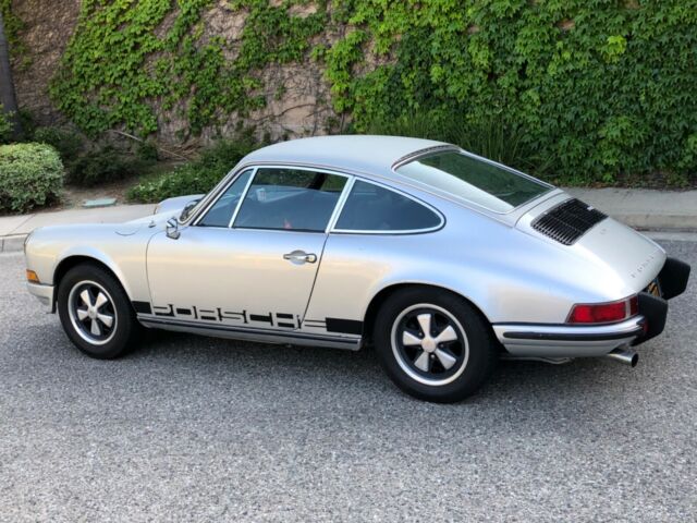 Porsche 911 1973 image number 28