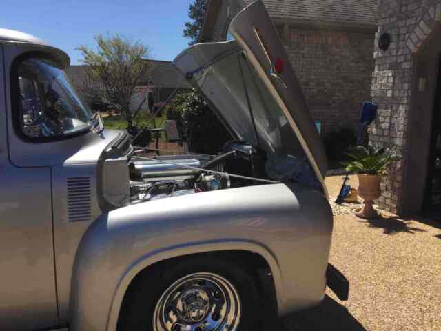 Ford F100 1956 image number 0