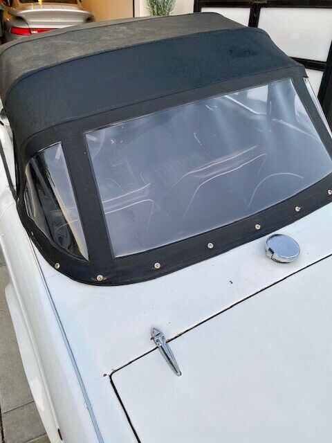 Triumph TR4 1967 image number 33