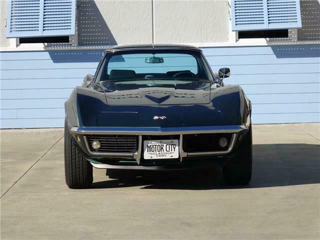 Chevrolet Corvette 1969 image number 13